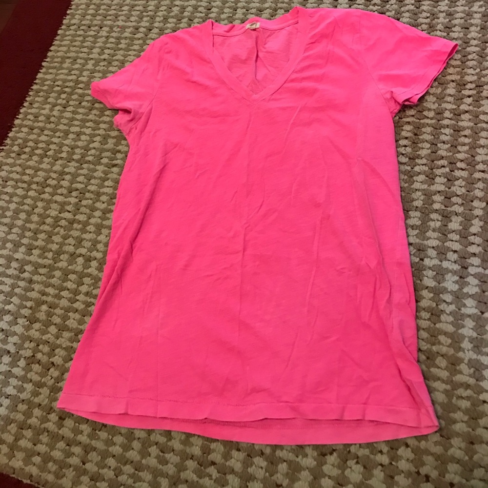 J Crew V Neck TShirt M